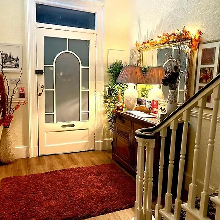 بيت ضيافة Ashleigh House *
