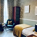 Ashleigh House