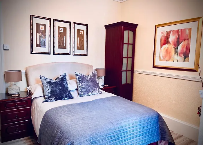 Ashleigh House Guest house *